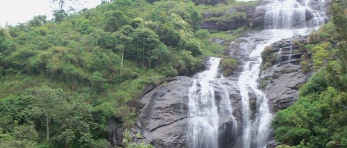 chinnakanal-waterfalls-munnar