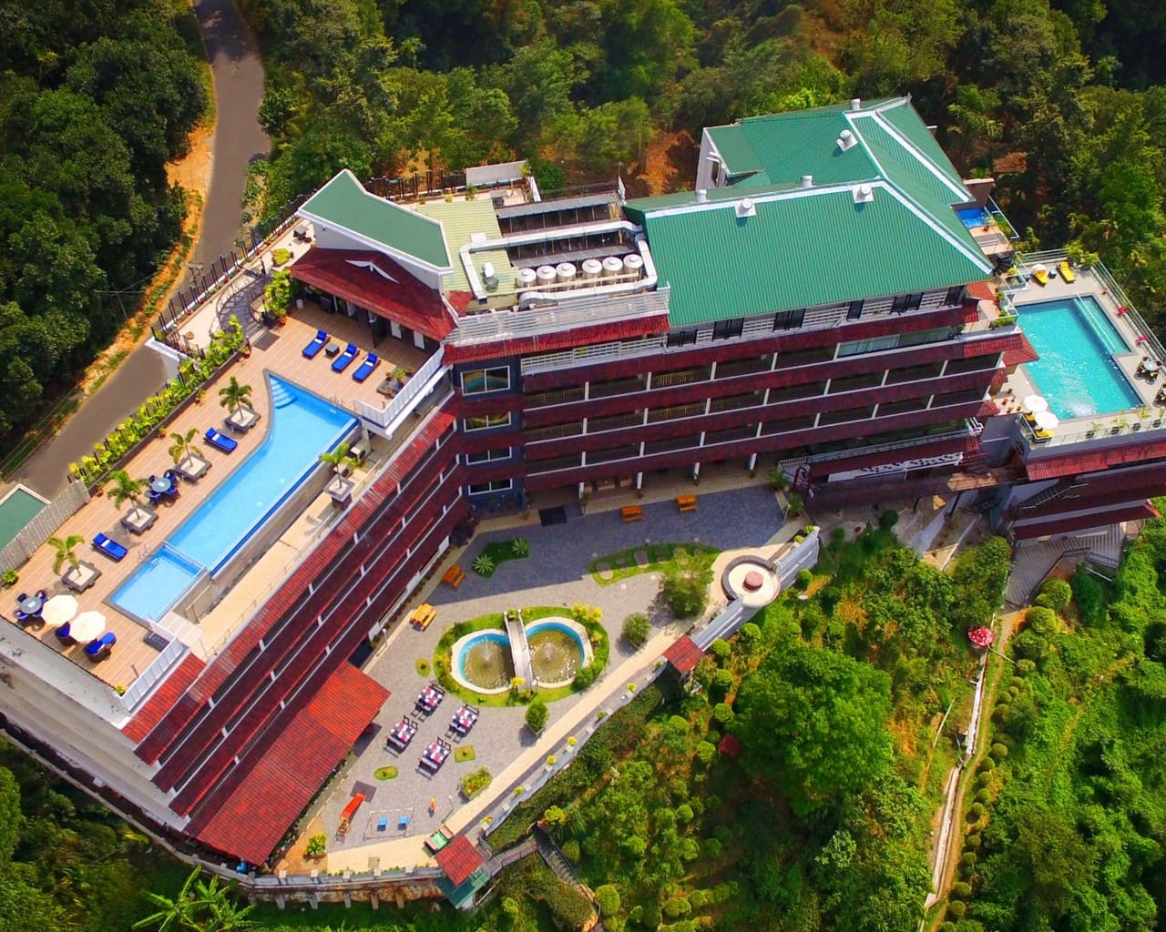Luxury Resorts in Munnar