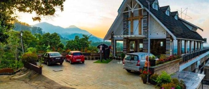 Best Hotels in Munnar with a Bar