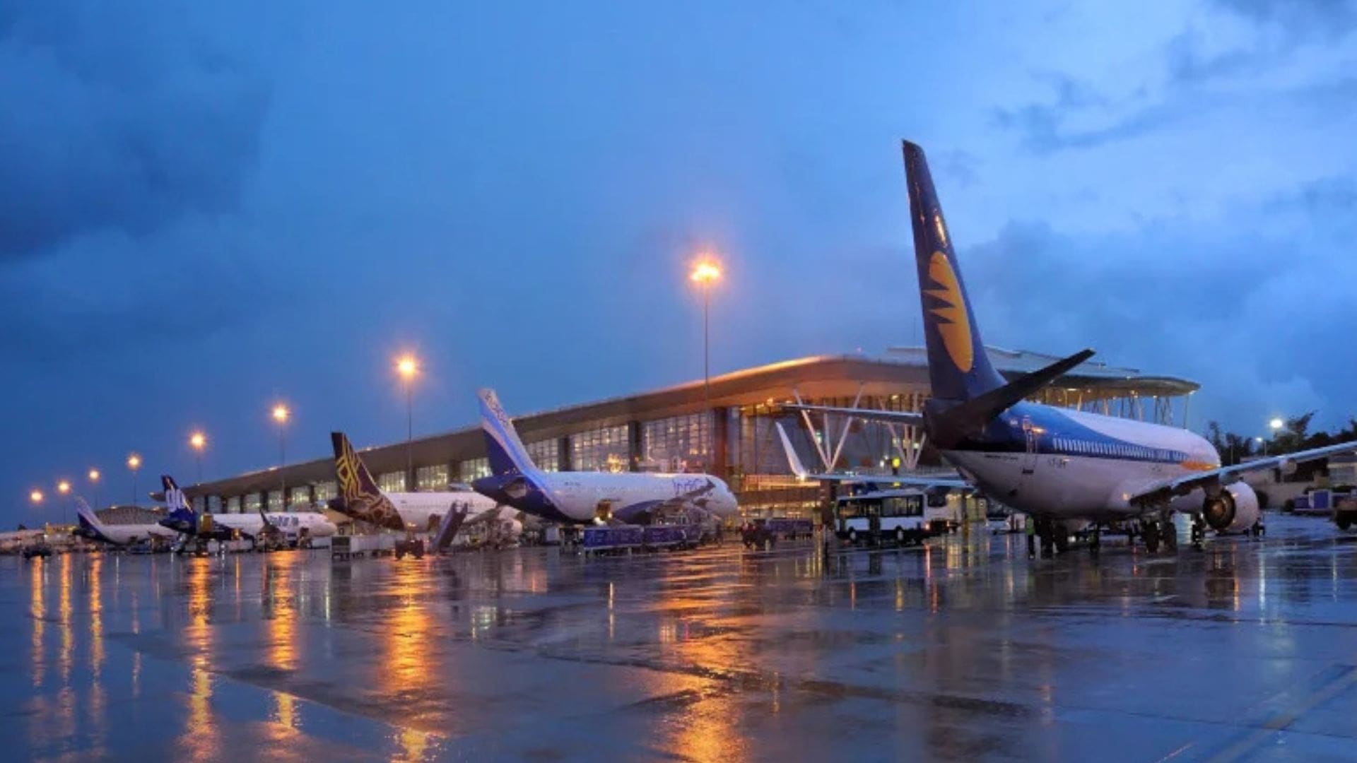 how-to-reach-munnar-and-coorg