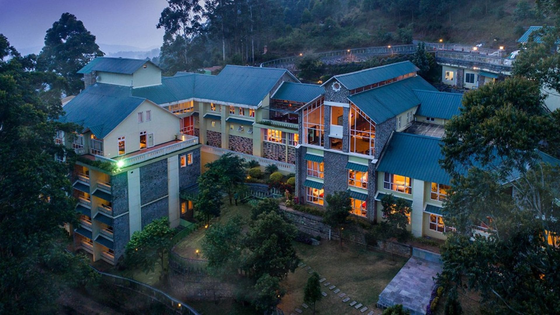 munnar-hotel-stay
