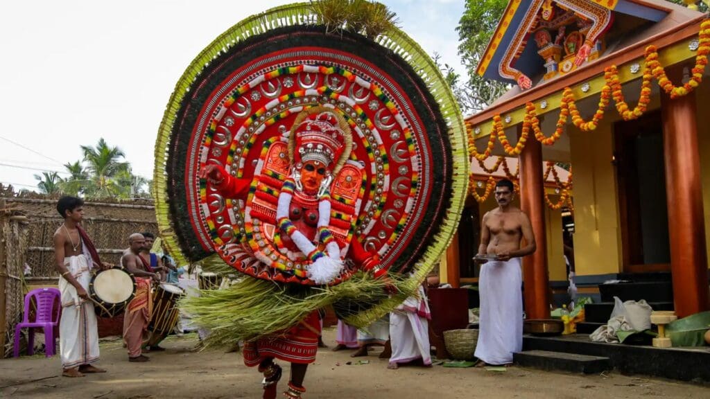 theyyam-festival-season